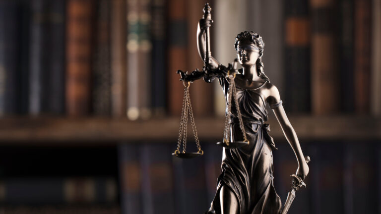 MP 1.304/2025 redefine regras do setor elétrico, amplia riscos tarifários e intensifica debate sobre curtailment.