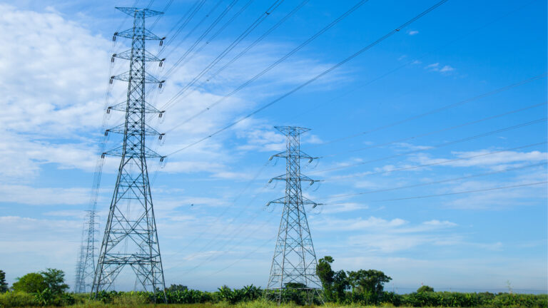 Transição da reforma tributária muda o faturamento de energia, desloca o fato gerador e aumenta riscos operacionais e ajustes em sistemas.