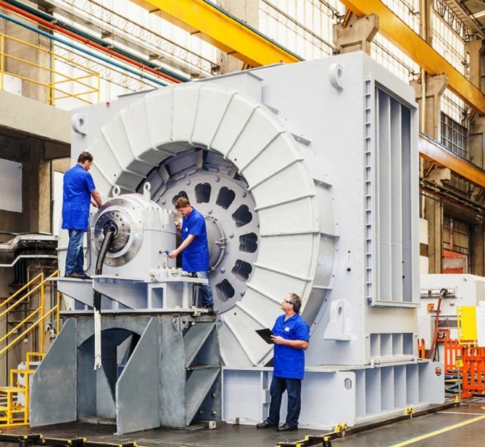 Compensadores síncronos no Nordeste reforçam a segurança do sistema, mas exigem análise clara de custos, benefícios e impactos tarifários.